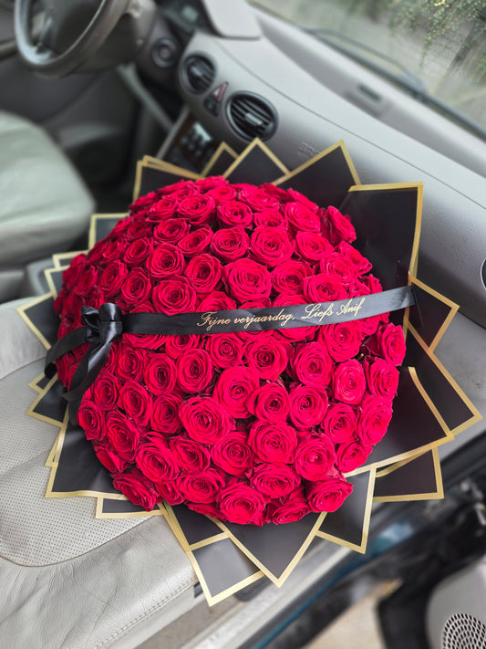 100 red naomi rozen boeket
